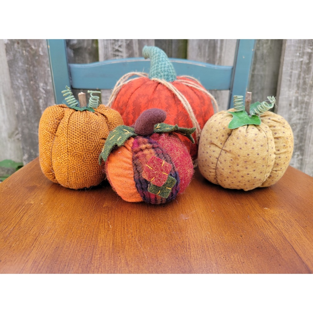 Vintage Fabric Pumpkin Set of 4 Pre Styled Harvest Center Piece Tier-Tray Kit